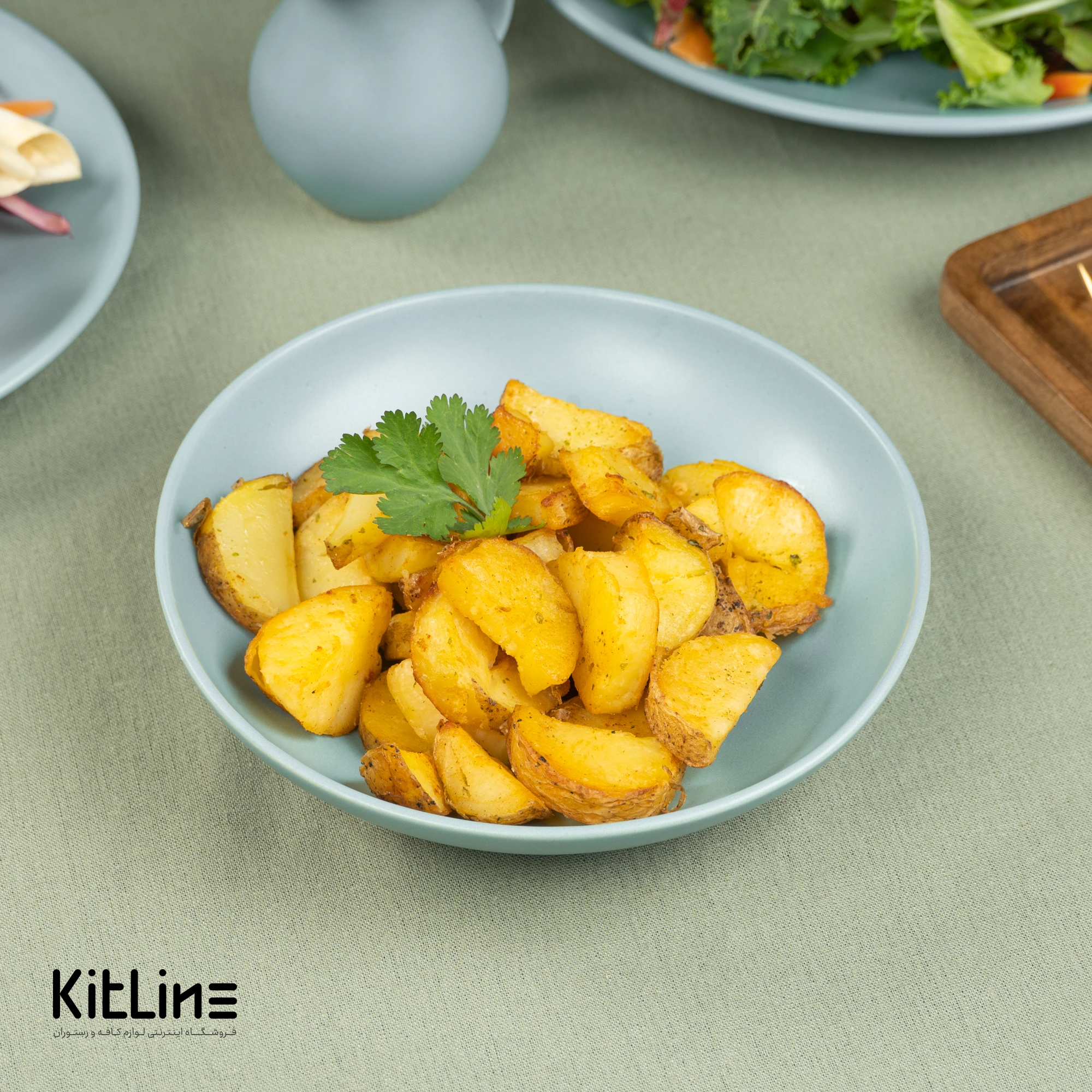 بشقاب گود سرامیکی ۱۸ سانتیمتری آبی - تصویر 3