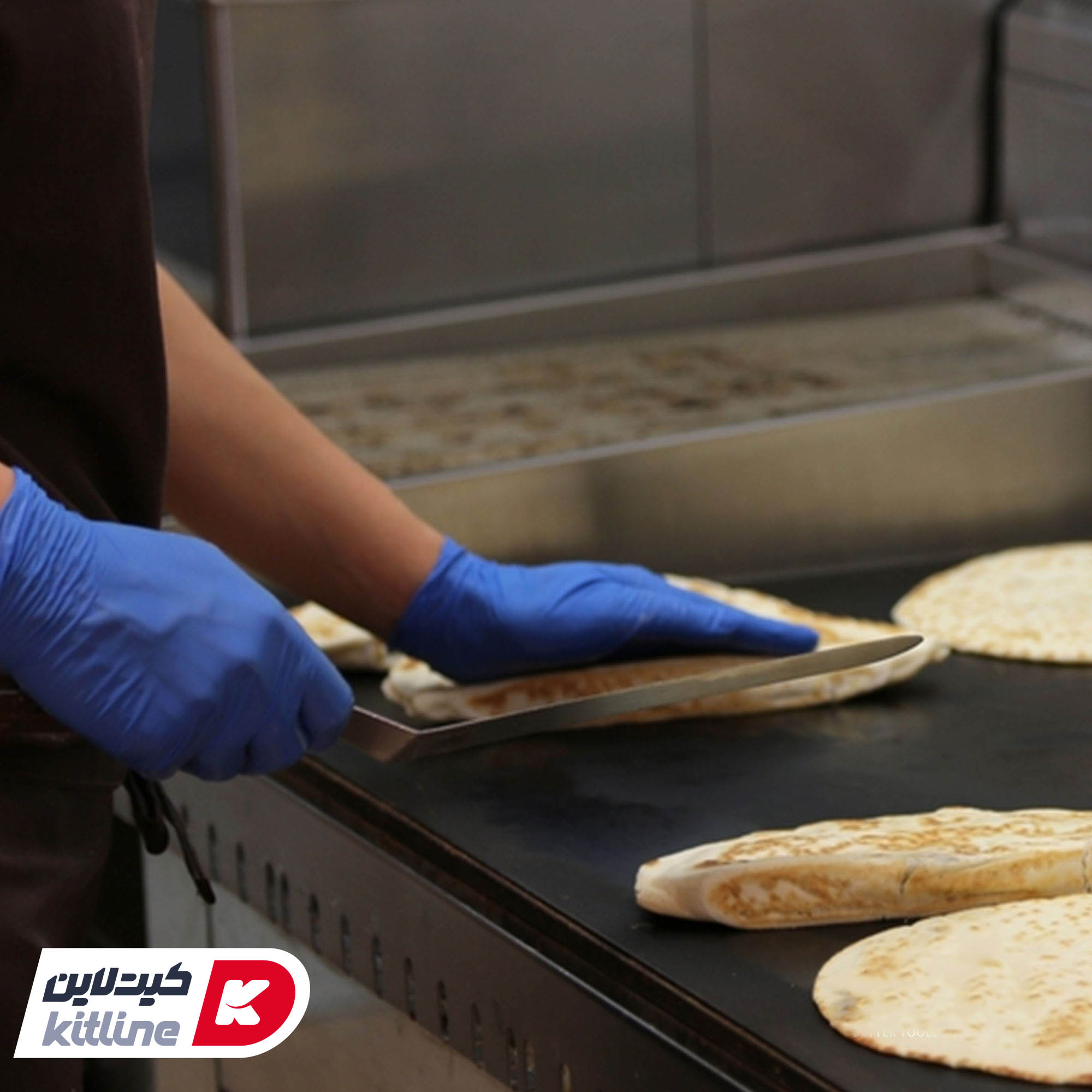 دستکش یکبار مصرف نیتریل سایز مدیوم آبی (جعبه ۱۰۰ عددی) - تصویر 4