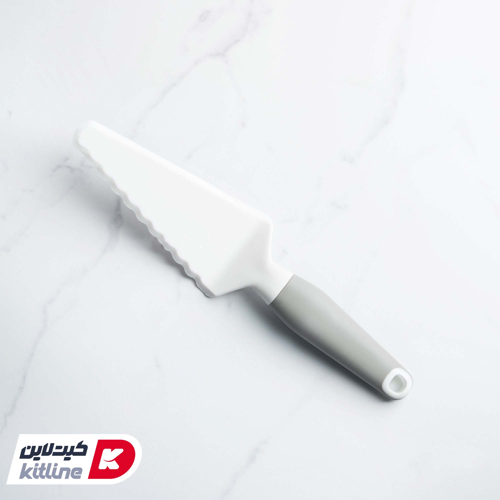 کاردک سرو کیک پلاستیکی ام بی